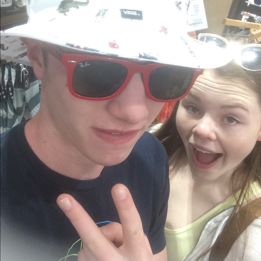 Meet your Posher, Noah